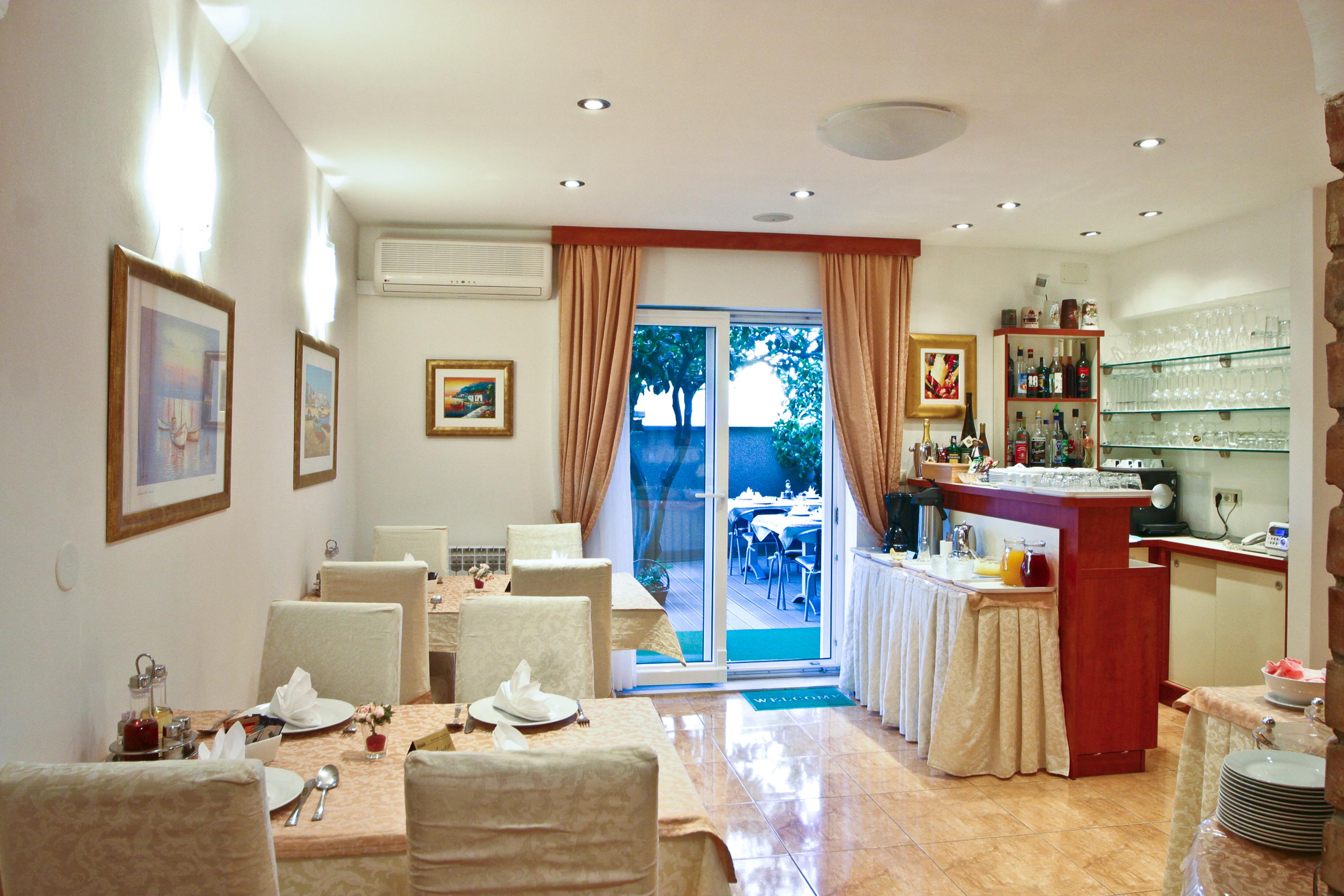 Villa Midea سوبيتار المظهر الخارجي الصورة